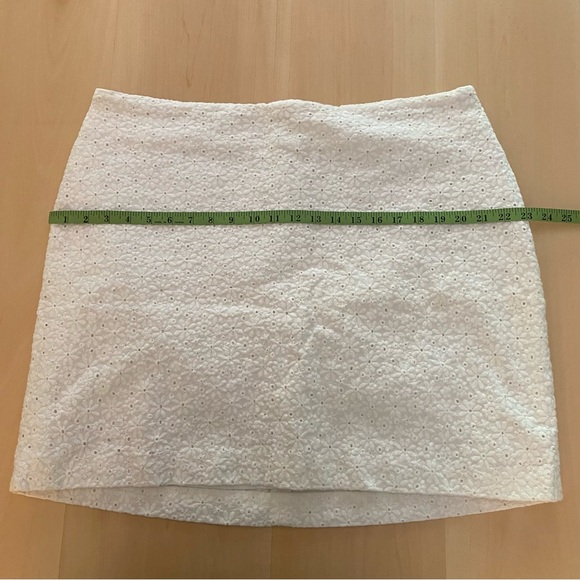 LARKSPUR Size 20 W Cotton blend white embroidered mini skirt. Vintage. - Picture 12 of 14